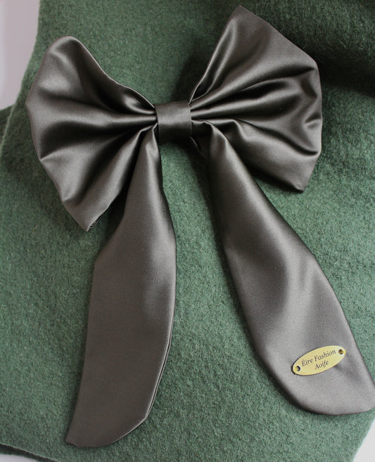 Fiadh Satin Hair Bow Clip